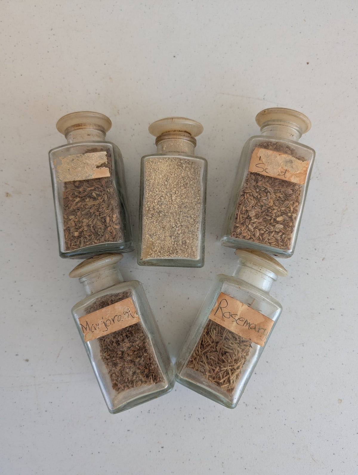 Spice Jar Bottles Containers set of five - Vintage Cork Top Clear Glass